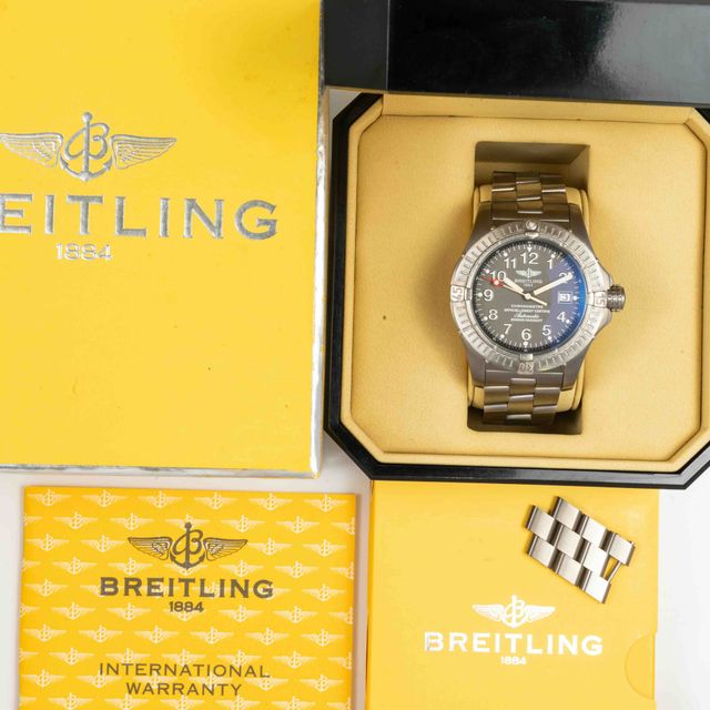 Breitling Avenger Seawolf E17370 Image 6